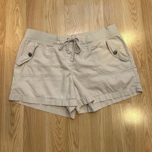 Loft Women’s Elastic Waistband/Drawstring Shorts Size 14